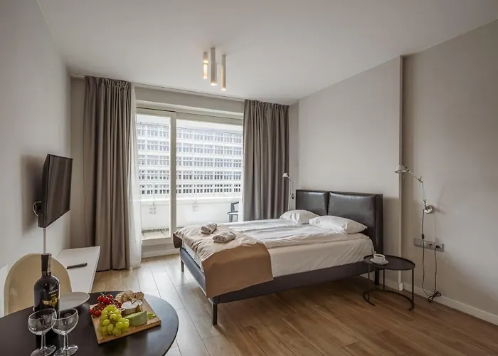 Empire Ovo Apartamento *