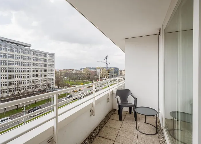 Empire Ovo * Breslavia