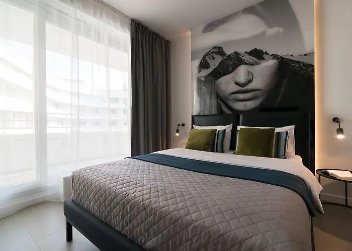 Empire Ovo * Breslavia