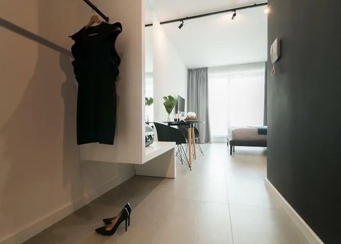 Empire Ovo Apartamento Breslavia