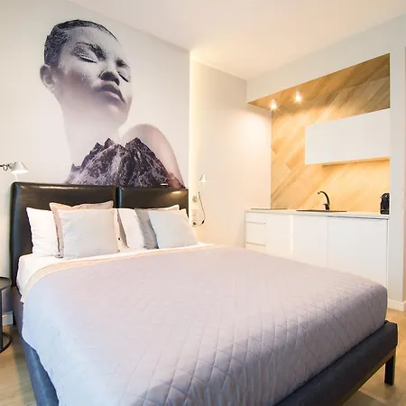 Empire Ovo Apartment Wroclaw