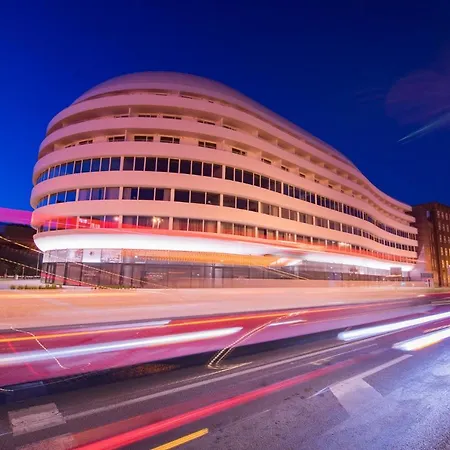 Apartment Empire Ovo