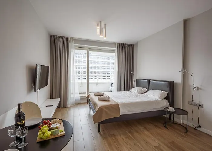 Empire Ovo Apartment