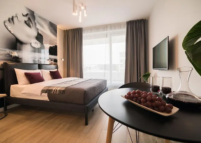 Empire Ovo * Wroclaw