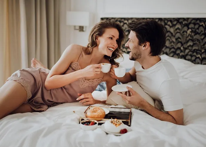 Empire Ovo Apartment